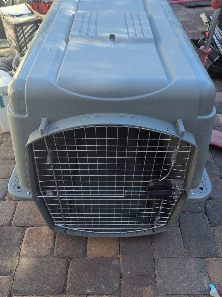 Xtra Large Dog Kennel