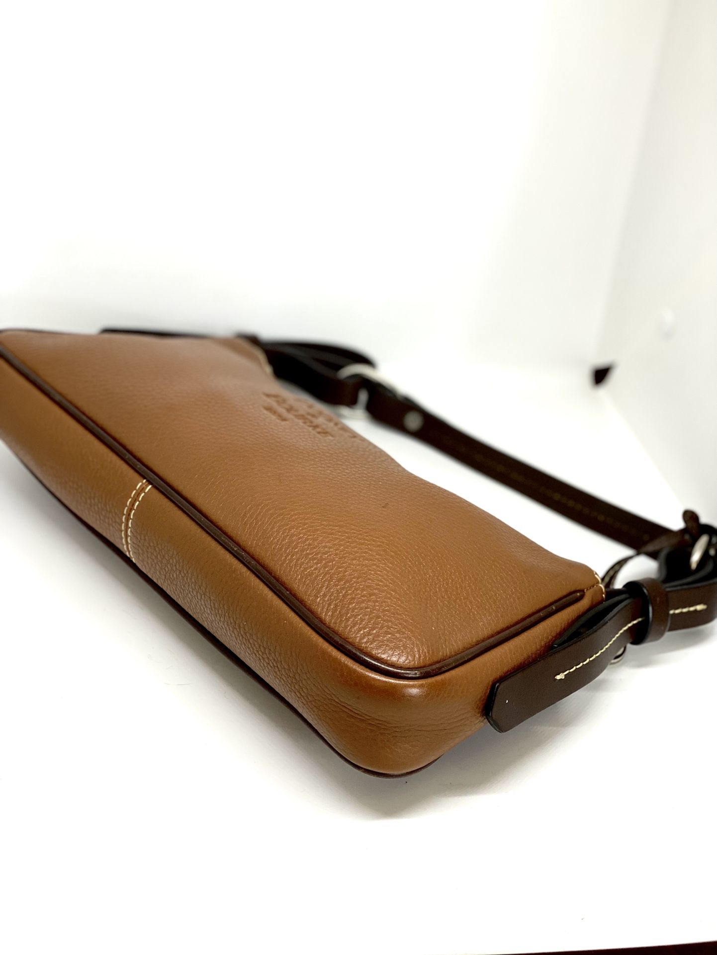 Dooney and Bourke💥VINTAGE💥Brown Leather Hobo Bag