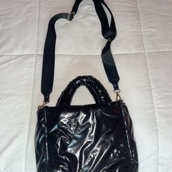 Black Purse 