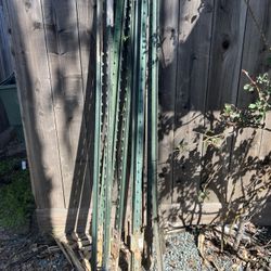 Medal Garden Post 