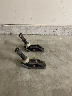 Plow Shoes 1-1/2” Shaft