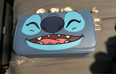 Lounge fly bags