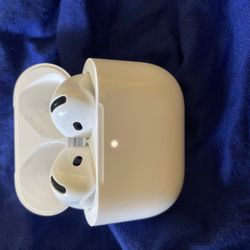 AirPod 4 