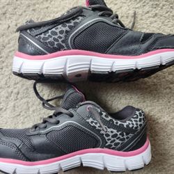 Everlast Sport Womans Size 7 Wide