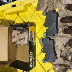 Duralast Gold Semi Metallic Brake Pads Brand New