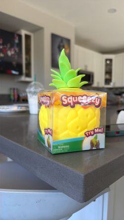 Squeeezy Pineapple