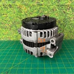 07-11 Mercedes W219 CLS550 Bosch Engine Alternator Generator OEM