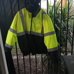 Rain Coat And Work Jackit