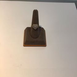 Women’s Heart Cluster Ring 
