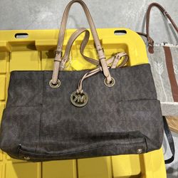 Purses Micheal Kors, Kate Spade , Coach