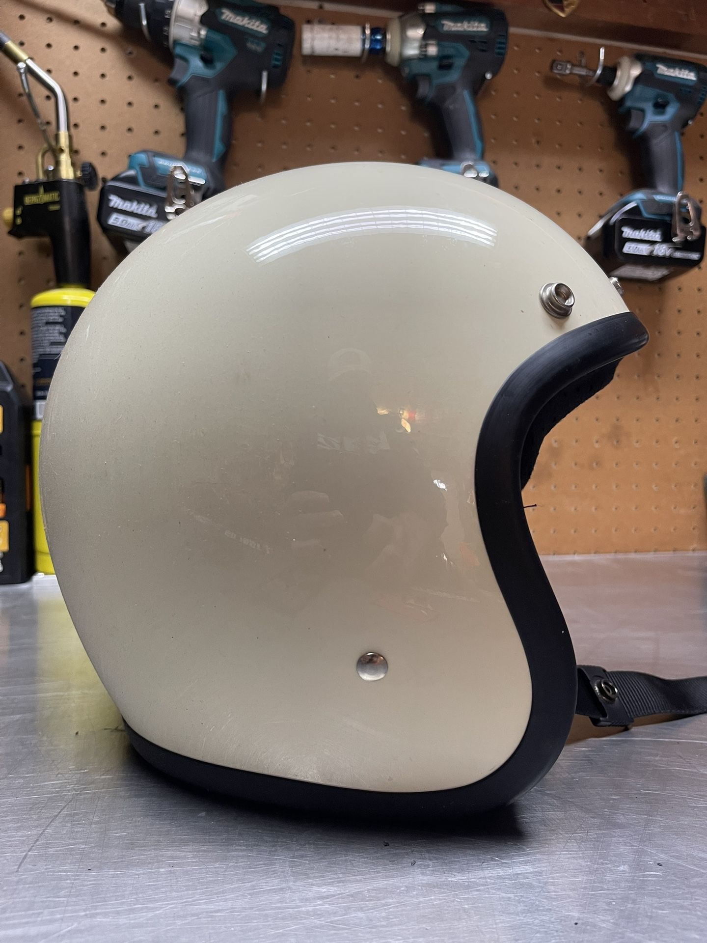 /// Biltwell Motorcycle HELMET /// Adult Large