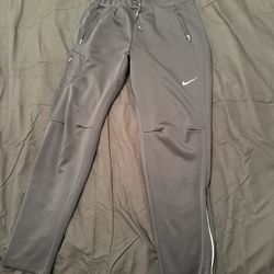 Like New Black Nike Dri Fit Jogger Pants - Size Large 