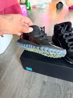 Toddlers shoes