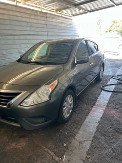 2016 nissan versa