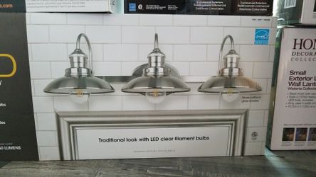 3-Light Vanity