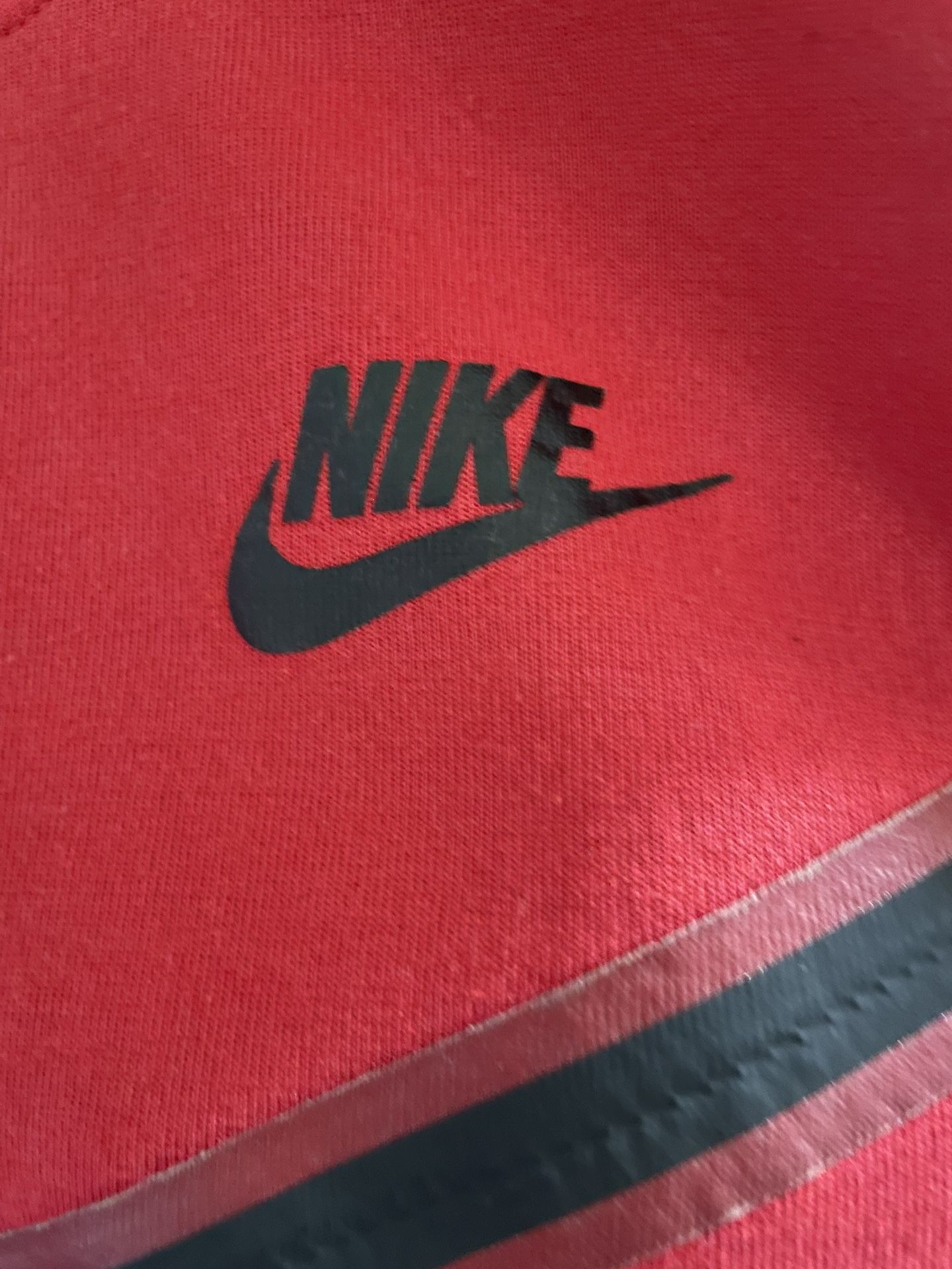 Red Nike Tech Size M
