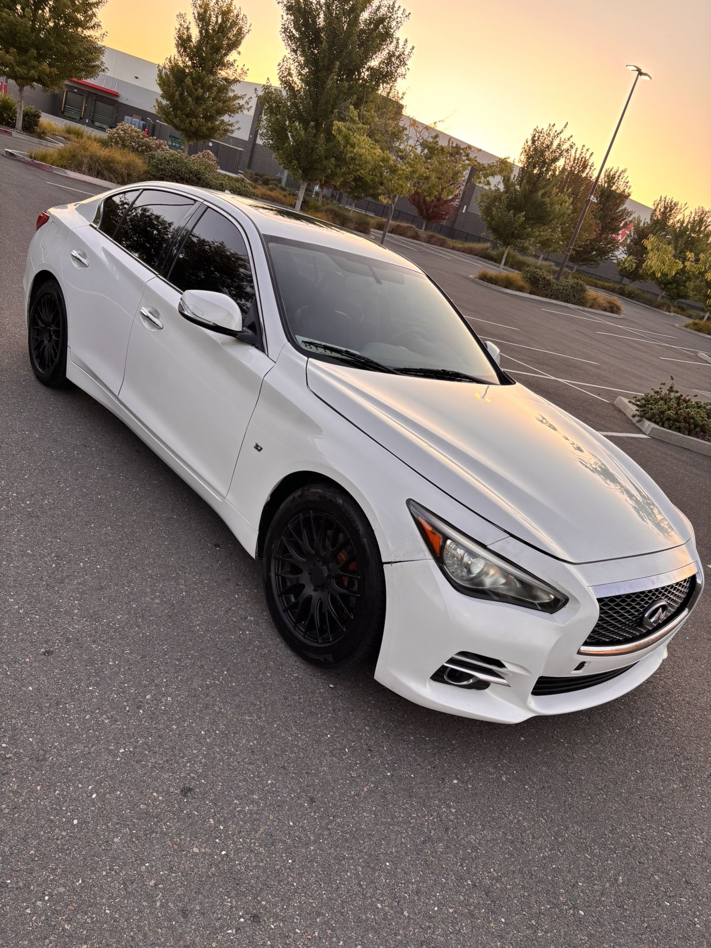 2014 Infiniti Q50