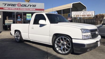 22” GMC REPS WHEELS FOR SALE 🔥TIRE GUYS🔥 WE FINANCE NO CREDIT NEEDED 90 DAY PAYMENT OPTION