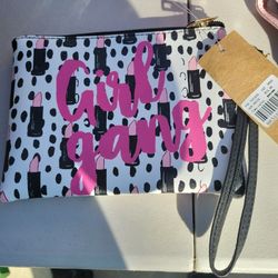 New Girl Gang Wristlet Make Up Bag $5.00 Valentines 