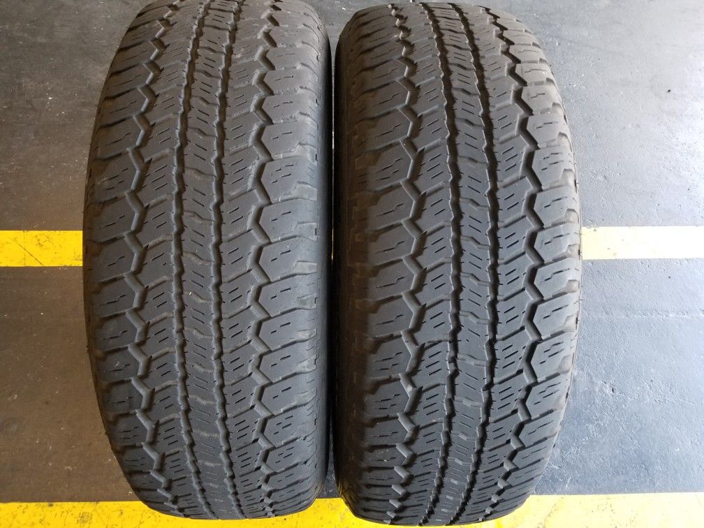 2 Used 265/70R17 Tires for sale 2656017 llantas 265 70 17