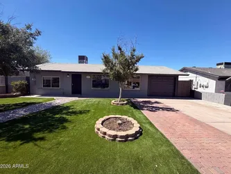 Unit 104 | 3 bd | 2 ba | 1155 sqft 2027 W Corrine Dr Phoenix, AZ 85029
