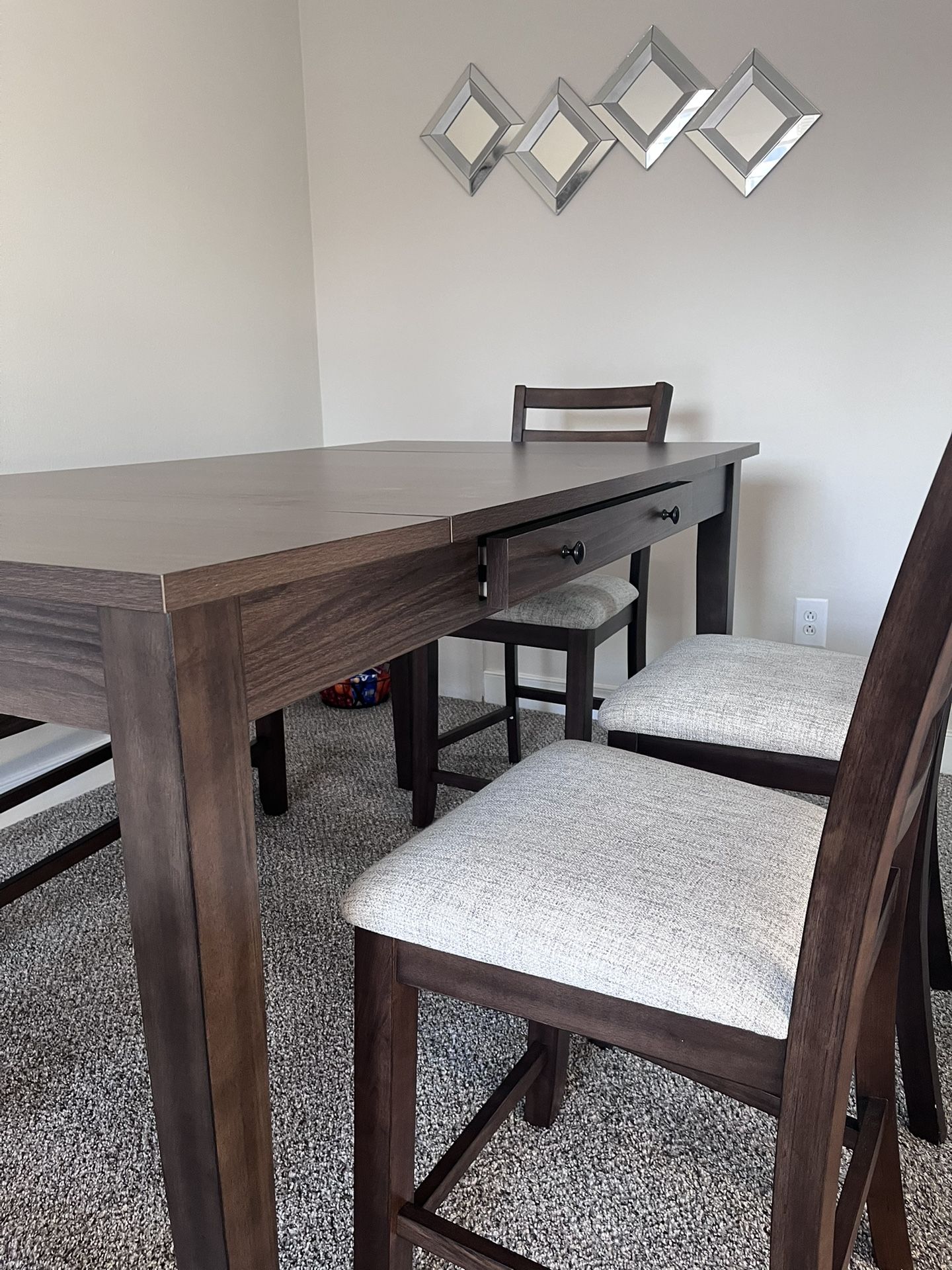 6seats Of Dinning Table
