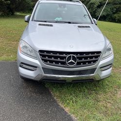 2012 Mercedes-Benz ML-Class