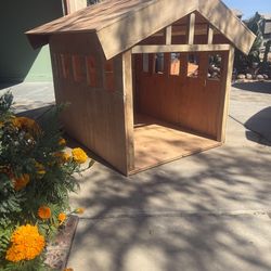 Dog Shade / house