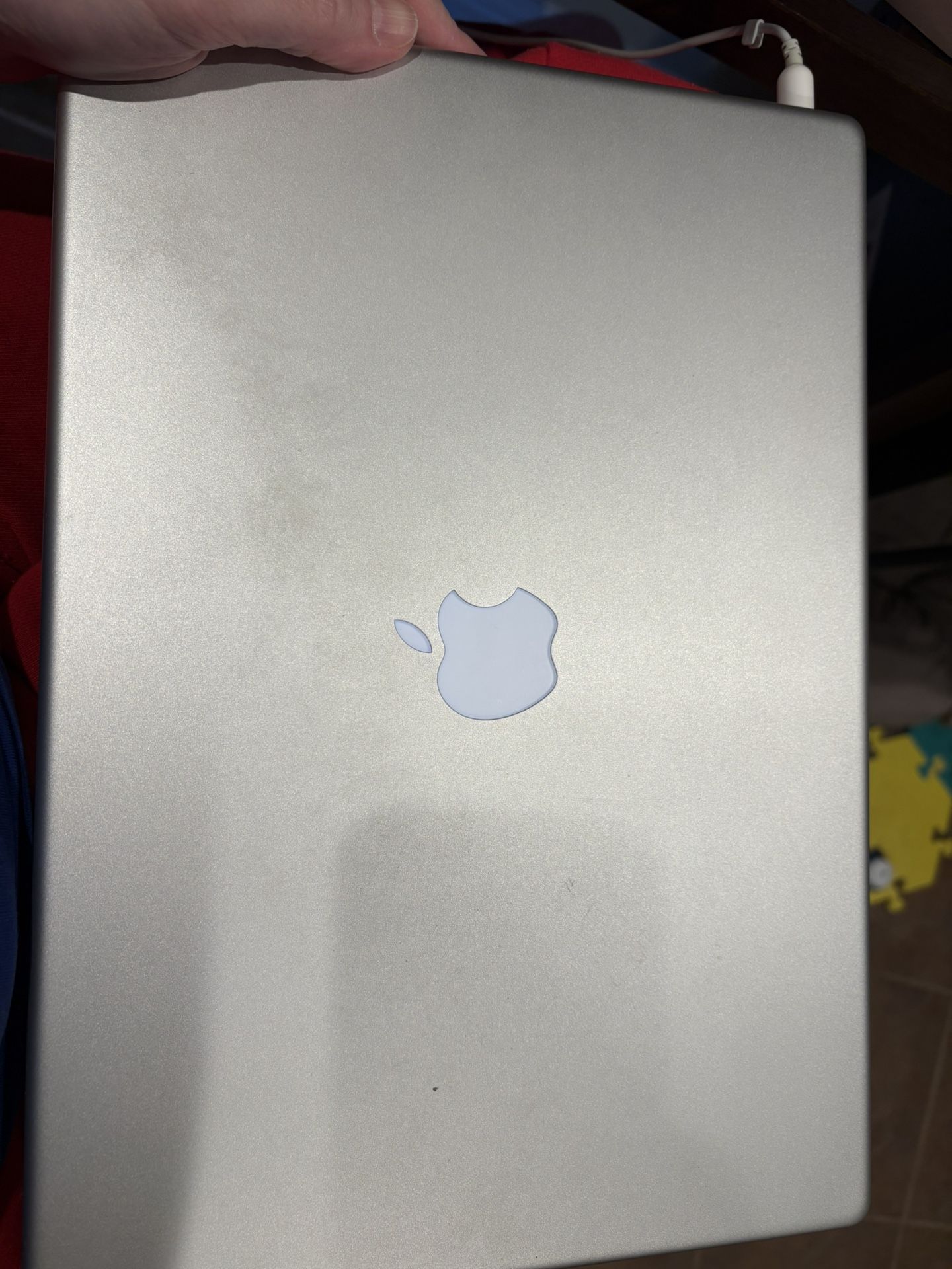 Apple PowerBook G4 A1106 15” Aluminum Body Circa 2005