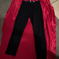 Black High-Rise Slim Jeans