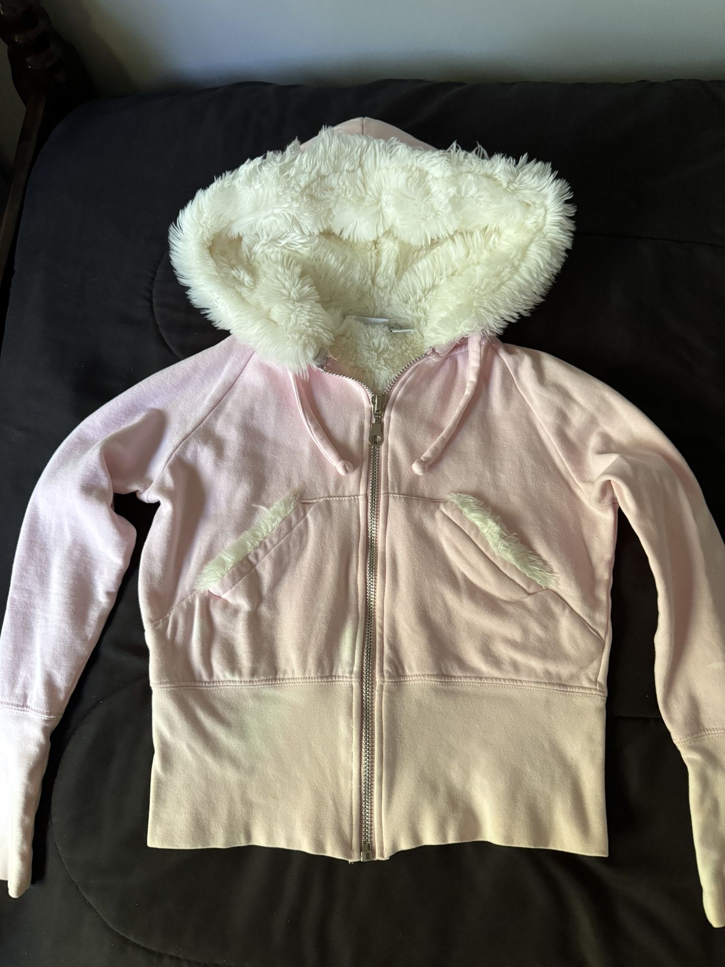 Fur Hoodie Zip-Up sweater