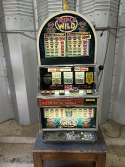 1993 IGT Mechanical Slot Machine - Coin Payout Working