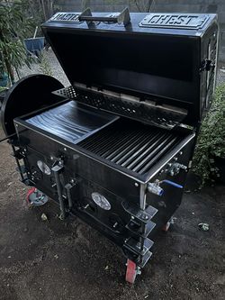 Santa Maria/ Smoker Hybrid ( Ask Us About DISCOUNT On Last One Available) Grill - Smoker - Combo -
