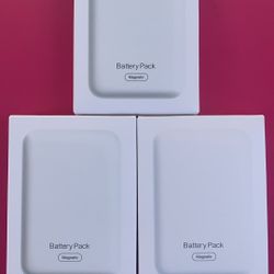 3 Brand New Apple IPhone Magnetic Power Bank MagSafe Battery Pack Wireless Fast Chargers