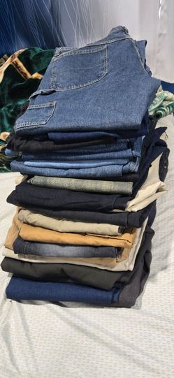 23 used and new 42/40x30/32 mens pants