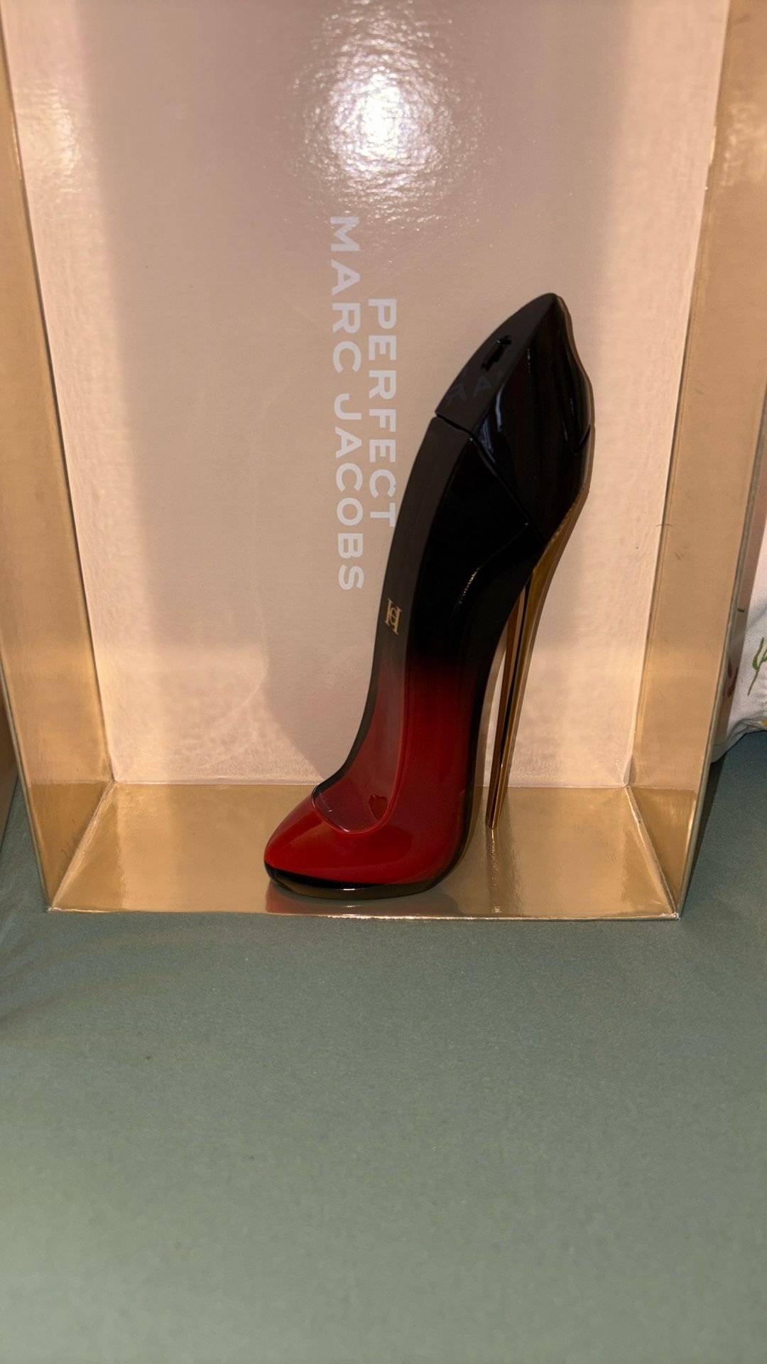 Carolina Herrera Very Good Girl Elixir Eau de Parfum