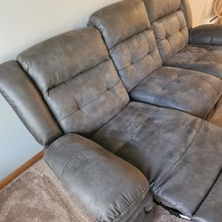 Reclining sofa