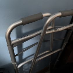 2 Wheel Walker