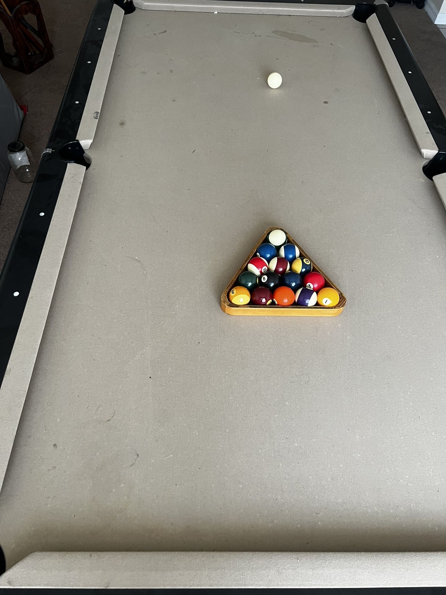 🎱 FREE Pool Table – Okay Condition – Must Pick Up!