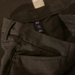 Womens Gap chinos pants size 8