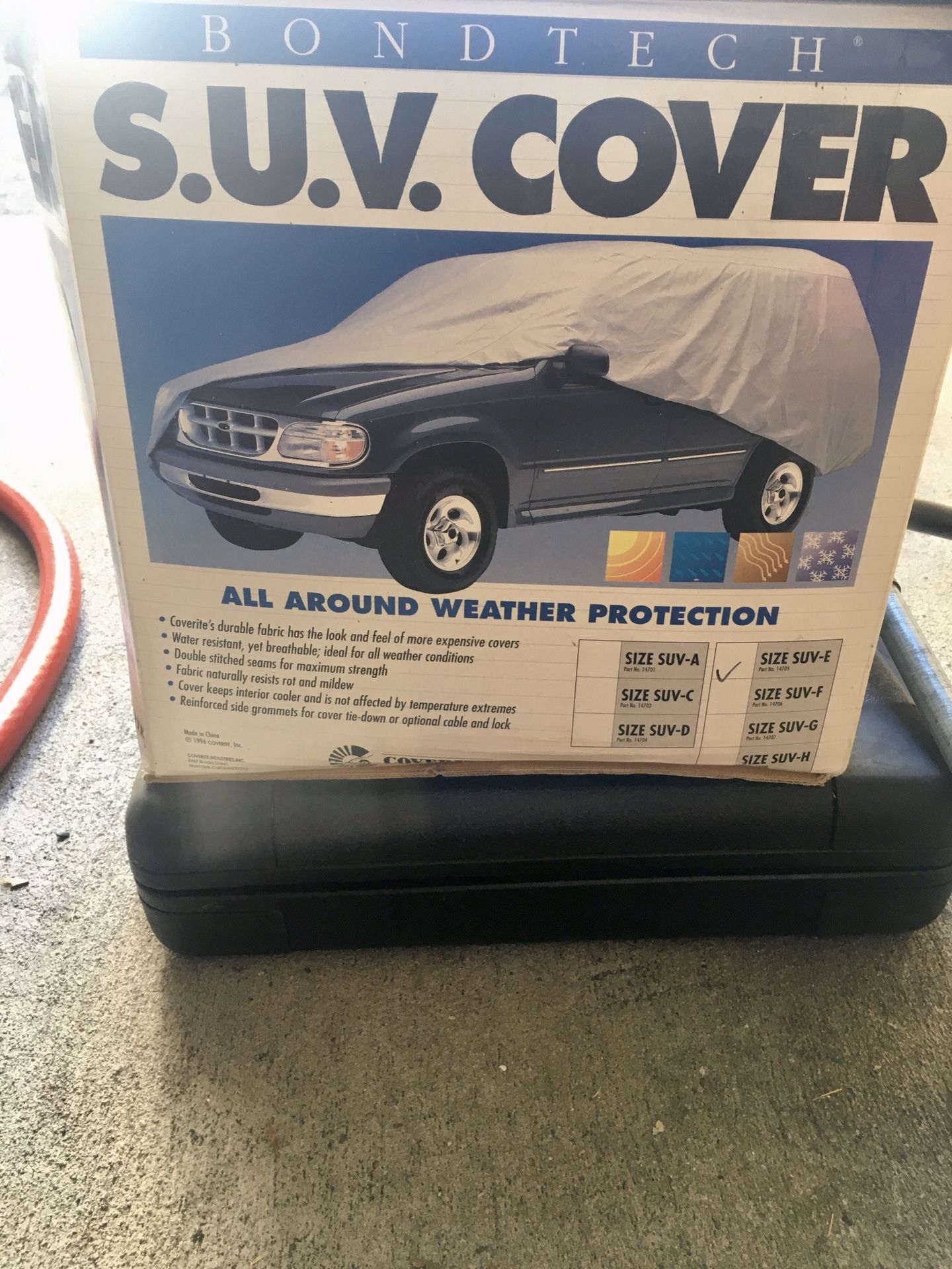 Like new BondTech SUV Car Cover literally used it once