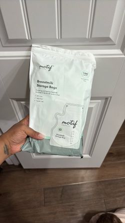 5 packs of Unopened Motif Milk Storage Bags