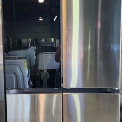 Samsung - Bespoke 22.8 Cu. Ft. 4-Door Flex French Door Counter Depth Refrigerator with Beverage Center -