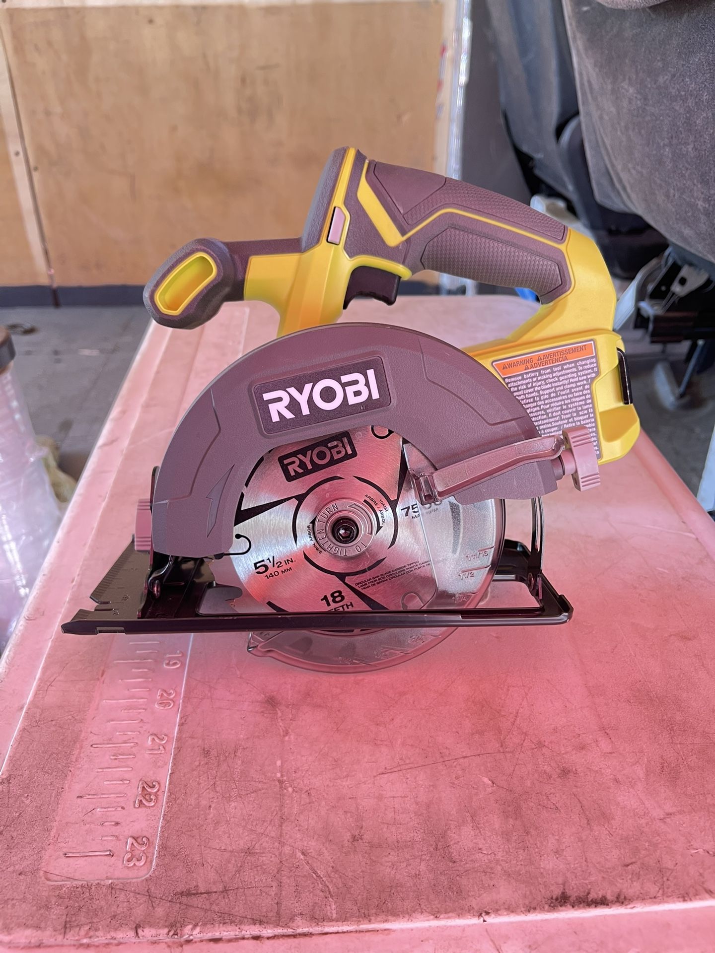 RYOBI ONE+ 18V Cordless 5 1/2 in. Circular Saw (Tool Only