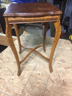 Antique lamp table