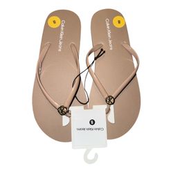 Calvin Klein Jeans Flip Flops – Women’s Size 8 (Taupe)