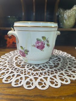 Porcelain Rose Cachepot Planter / Vase with Gold Trim