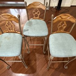 3 Counter Top Chairs/bar Stools
