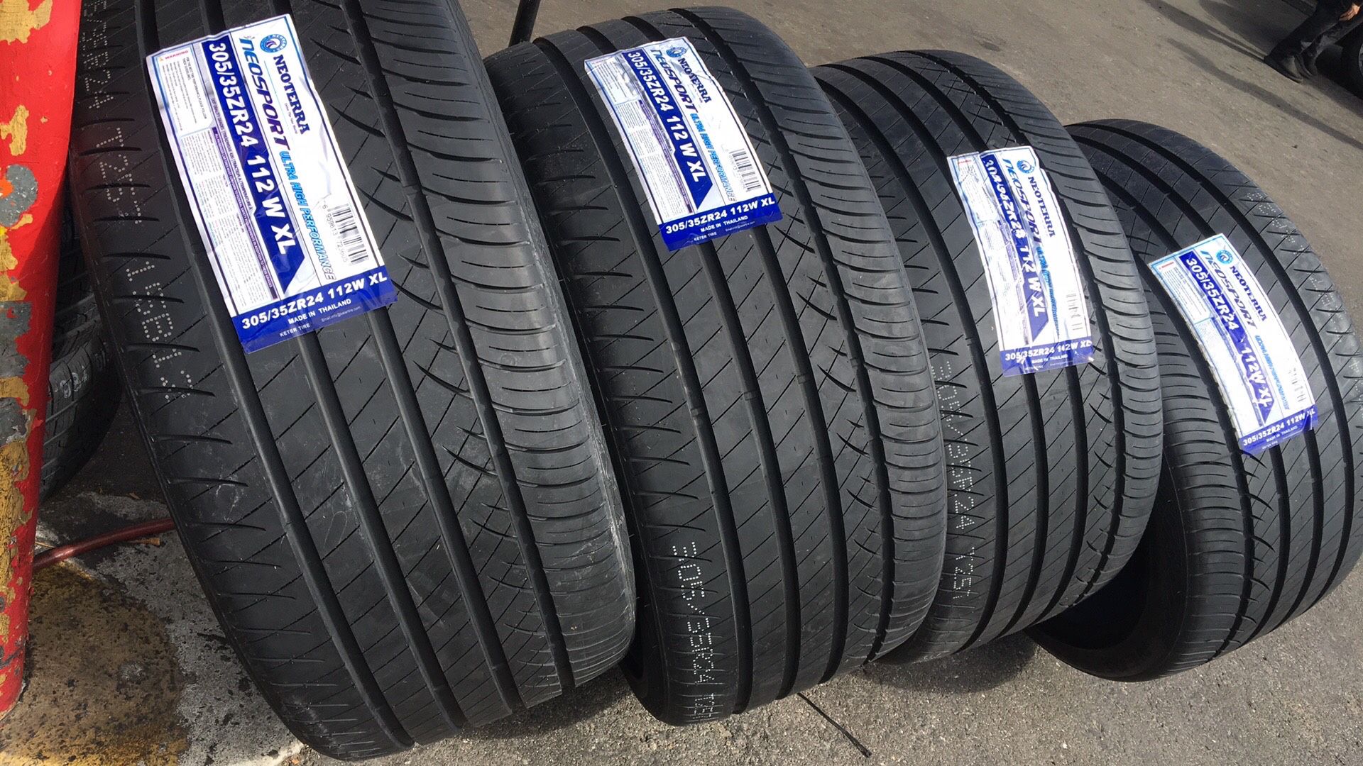 305/35R24 TIRES FOR TRUCK SUV $659 ALL 4 INSTALLED BALANCED 40k Mile Warranty