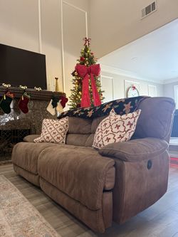 Cheers Power Recliner Sofa Set By Man-Wah